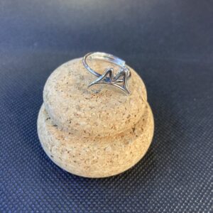 Anello Vesuvio stilizzato