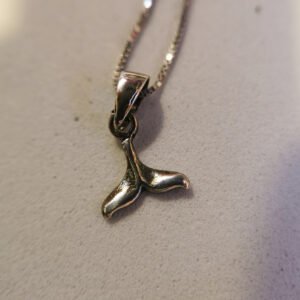 Collanina coda di balena