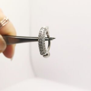 Crystal closure Navel