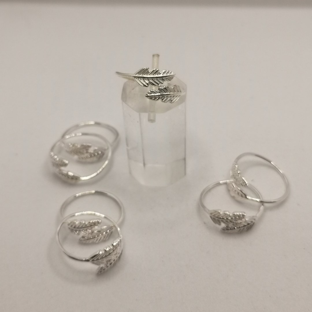 Feather ring - immagine 2