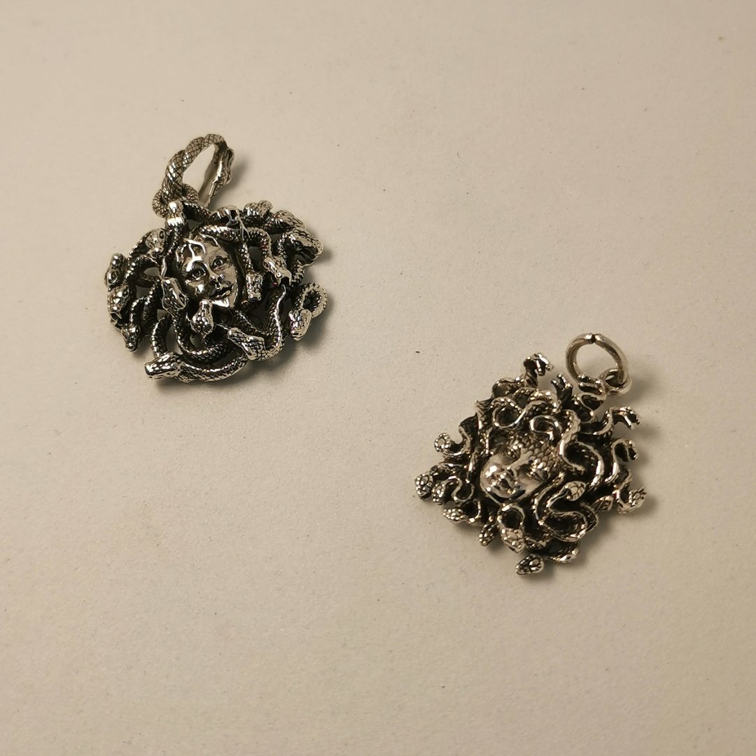 Medusa - pendants