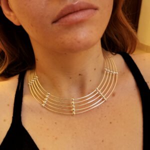 Collare multifilo scalato