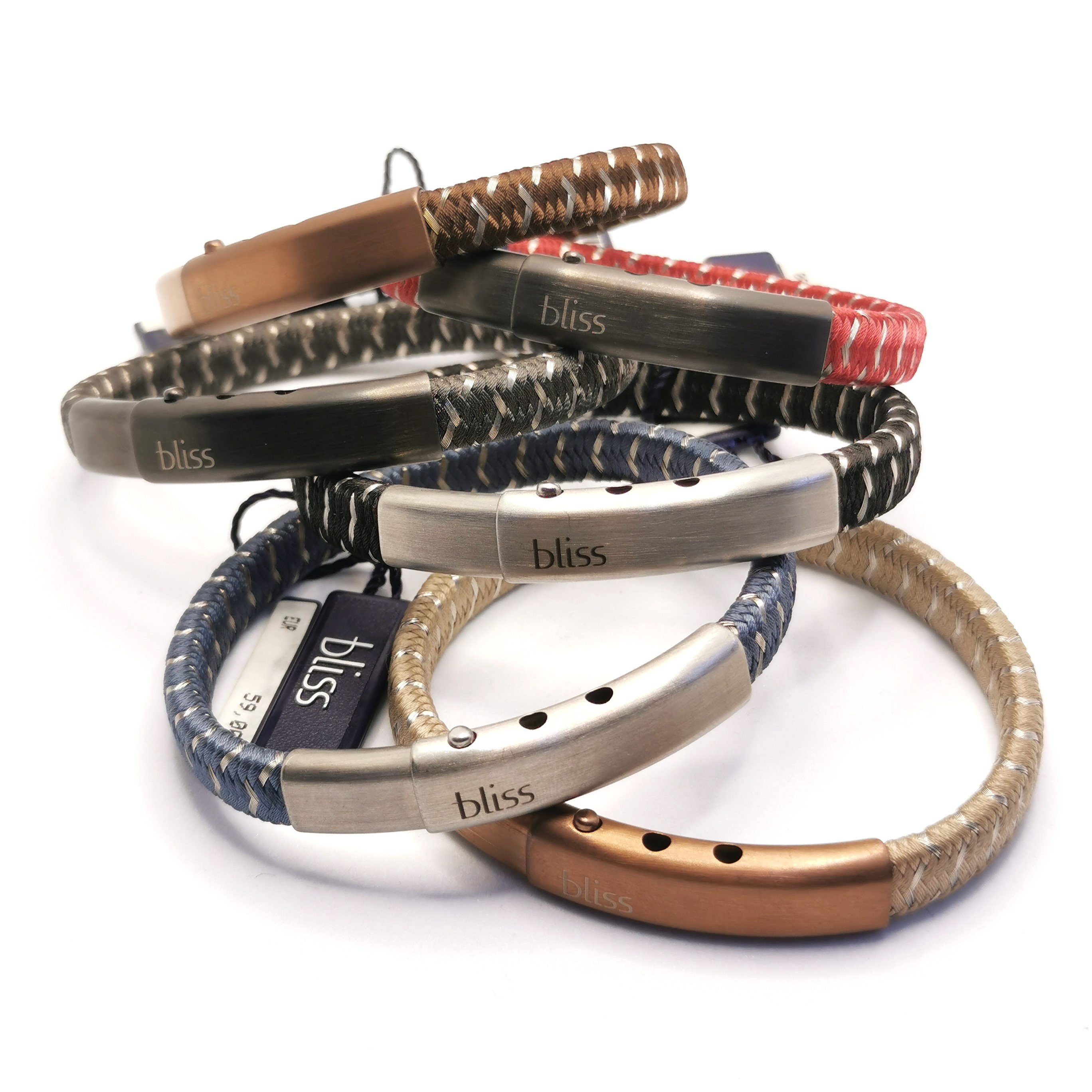 Bracciale Donna: Come Scegliere il Bracciale Perfetto in Argento e Pietre - Fluid Shop