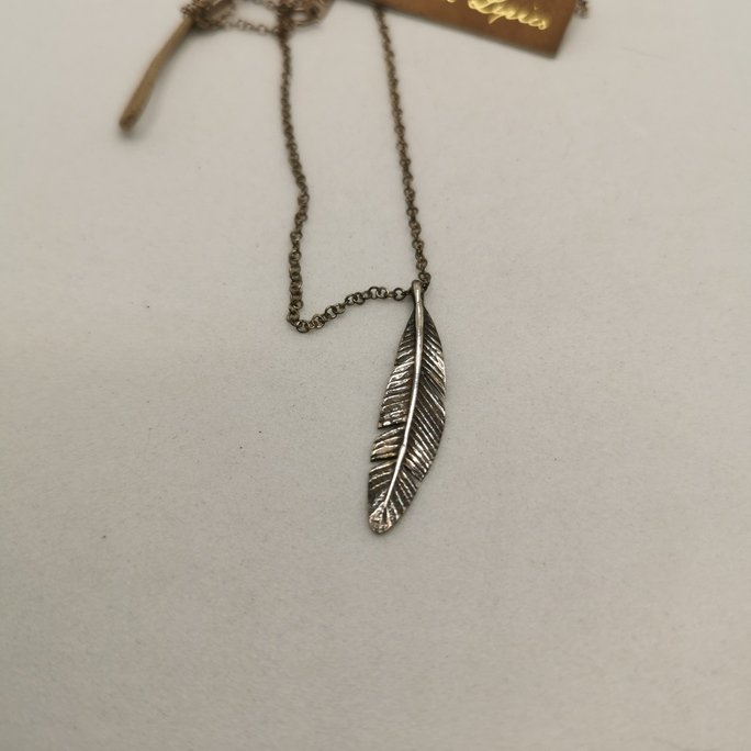 Carlotta Lyrics - Feather - immagine 2