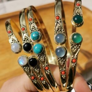 Bracciale etnico da braccio con pietre