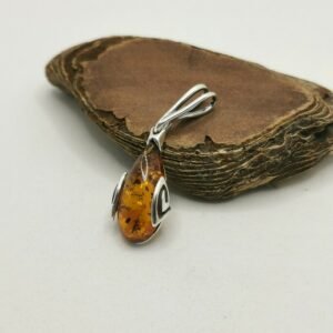 Amber Etnic Pendant
