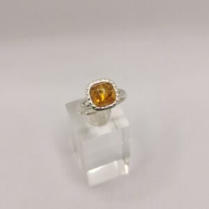 Anello square Amber