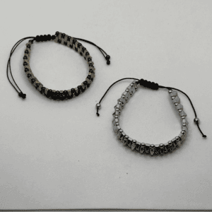 Bracciale ematite borchie