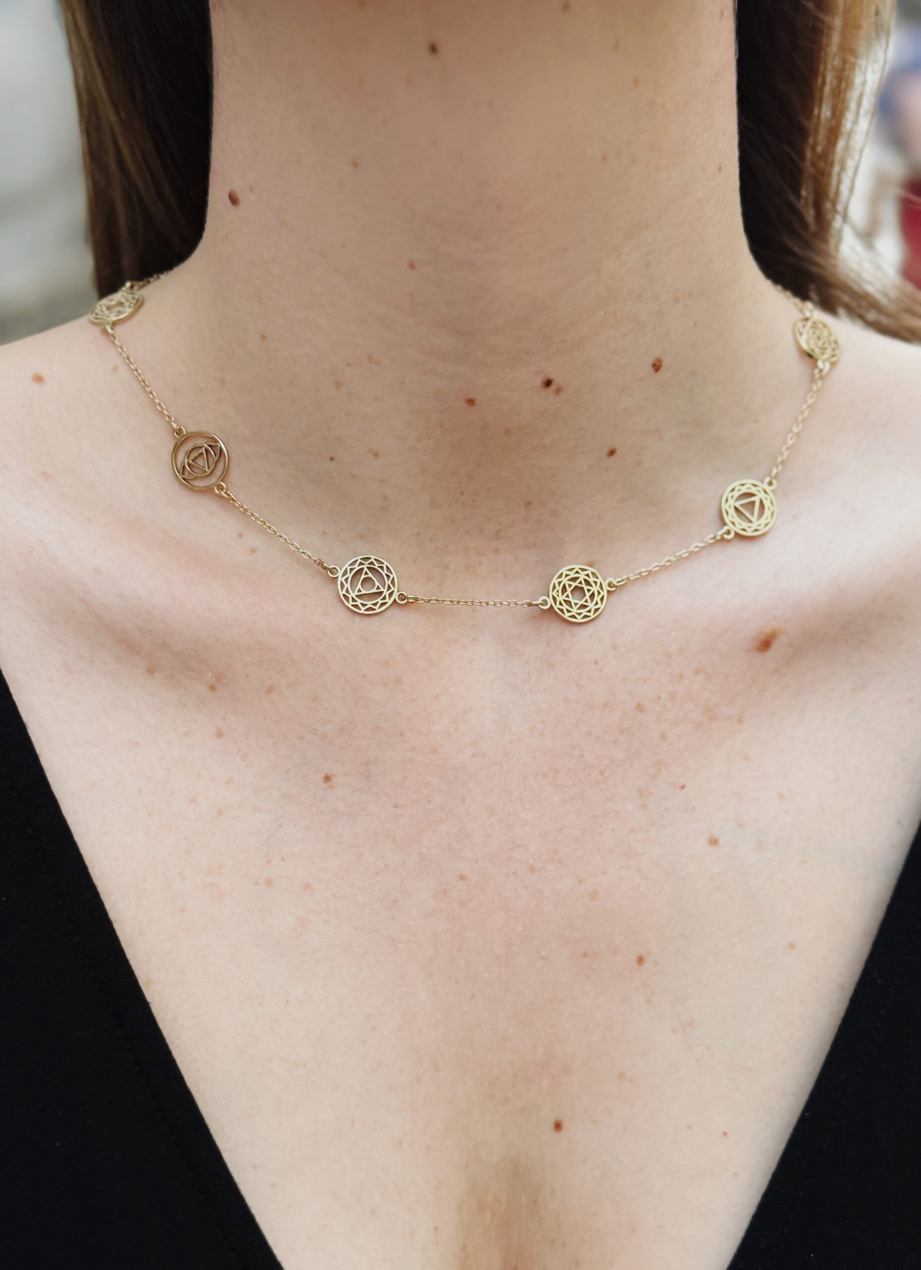 Girocollo con Chakra