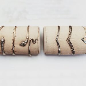 Bracciali rigidi in ottone lavorato a mano